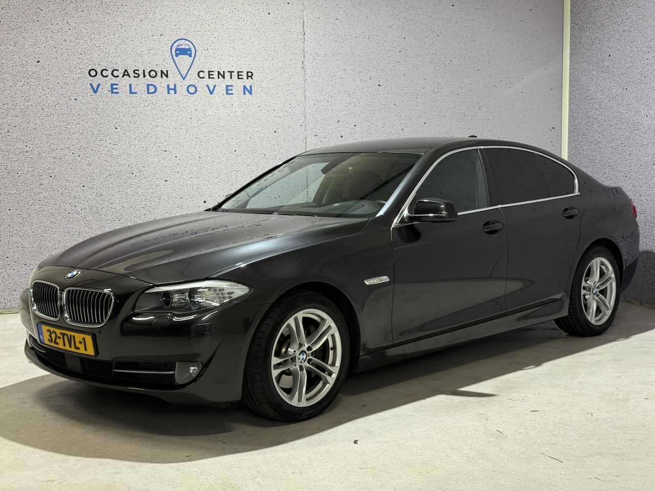 BMW 5-serie - 528i High Executive 180pk // AUTOMAAT // LEDER // XENON // - AutoWereld.nl