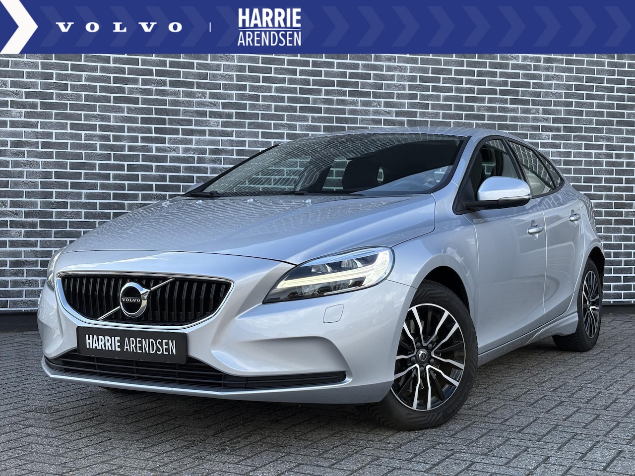Volvo V40 - 2.0 T2 Nordic+ | Cruise Control | Stoelverwarming | Climate | Navi | - AutoWereld.nl