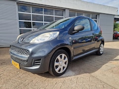 Peugeot 107 - 1.0-12V XR