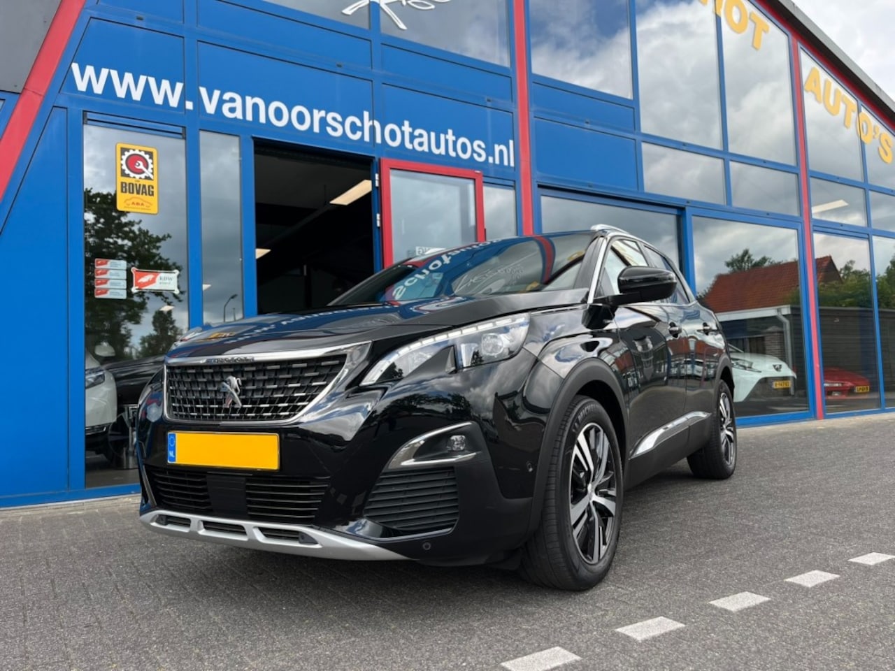 Peugeot 3008 - 1.2 130pk GT Line Panodak Navi Carplay Led Airco(ECC) - AutoWereld.nl