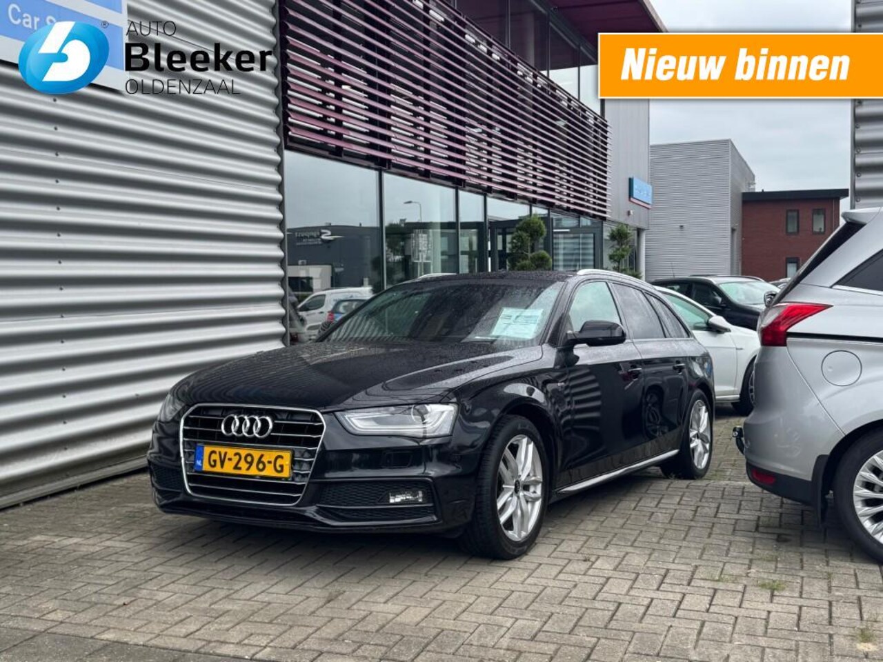 Audi A4 - 2.0 TDI Ultra Advance Sport S-Line BenO Clima Navi Cruise - AutoWereld.nl
