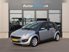 Smart Forfour - 1.1 Passion AUTOMAAT Airco, Leder, Stoelverwarming, Schuif/kanteldak, Trekhaak