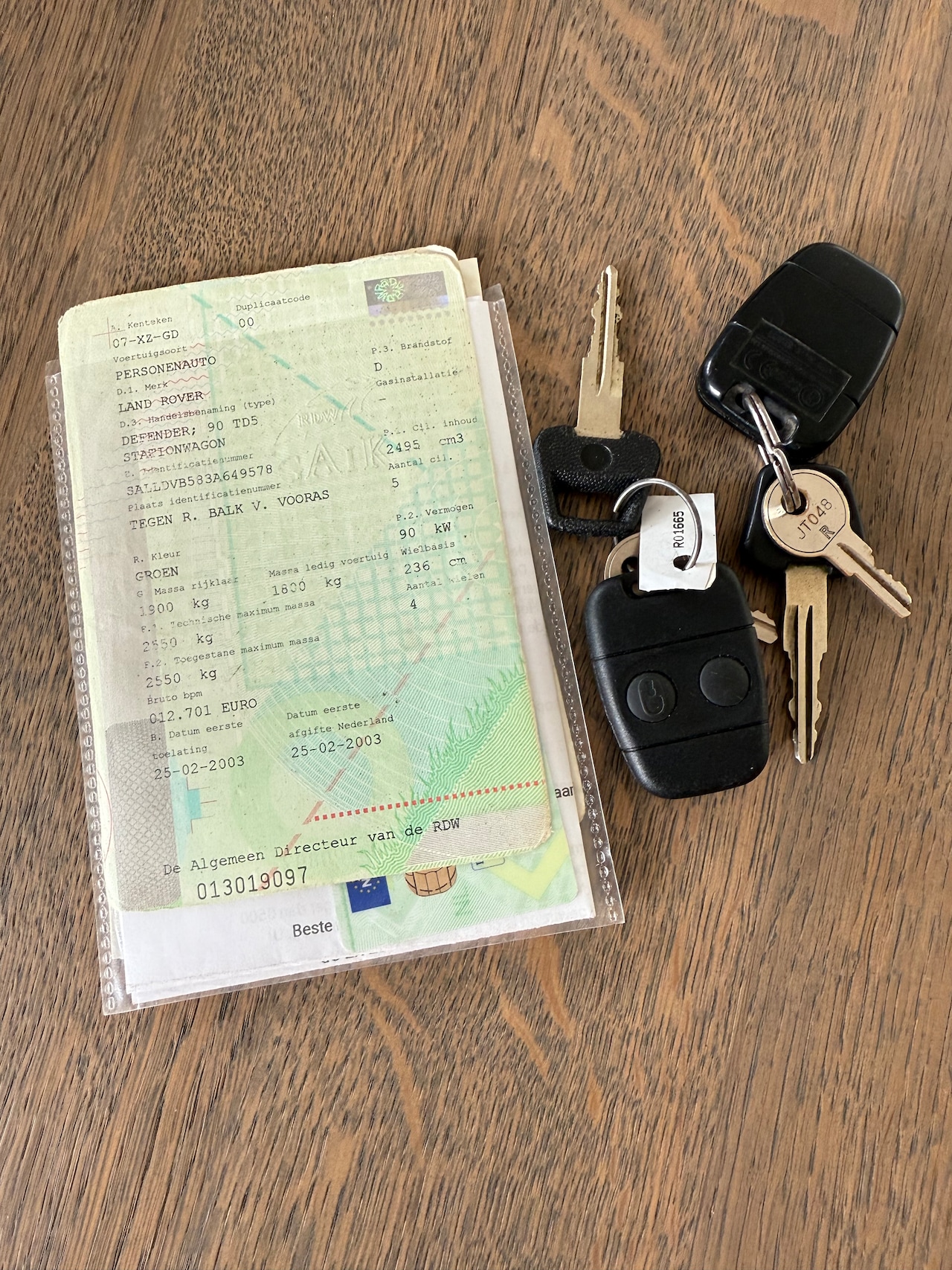 Land Rover Defender - 2.5 TD5 90 SW SE Airco NL auto eerste eigenaar