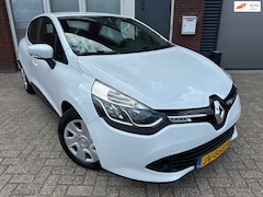 Renault Clio - 0.9 TCe Eco2 Expression / Navi / DAB / NAP / 5DRS