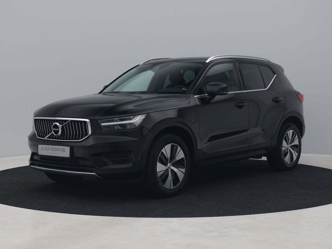 Volvo XC40 - 1.5 T4 Recharge Inscription Expression | CAMERA | KEYLESS | TREKHAAK - AutoWereld.nl