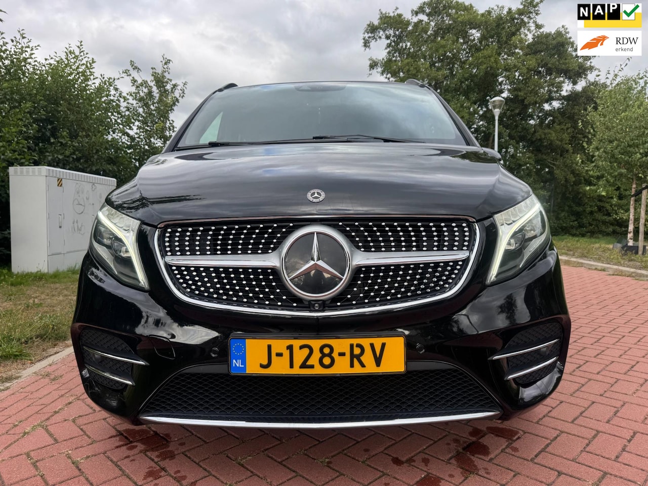 Mercedes-Benz V-klasse - 300d Extra Lang Avantgarde Edition 300d Extra Lang Avantgarde Edition - AutoWereld.nl