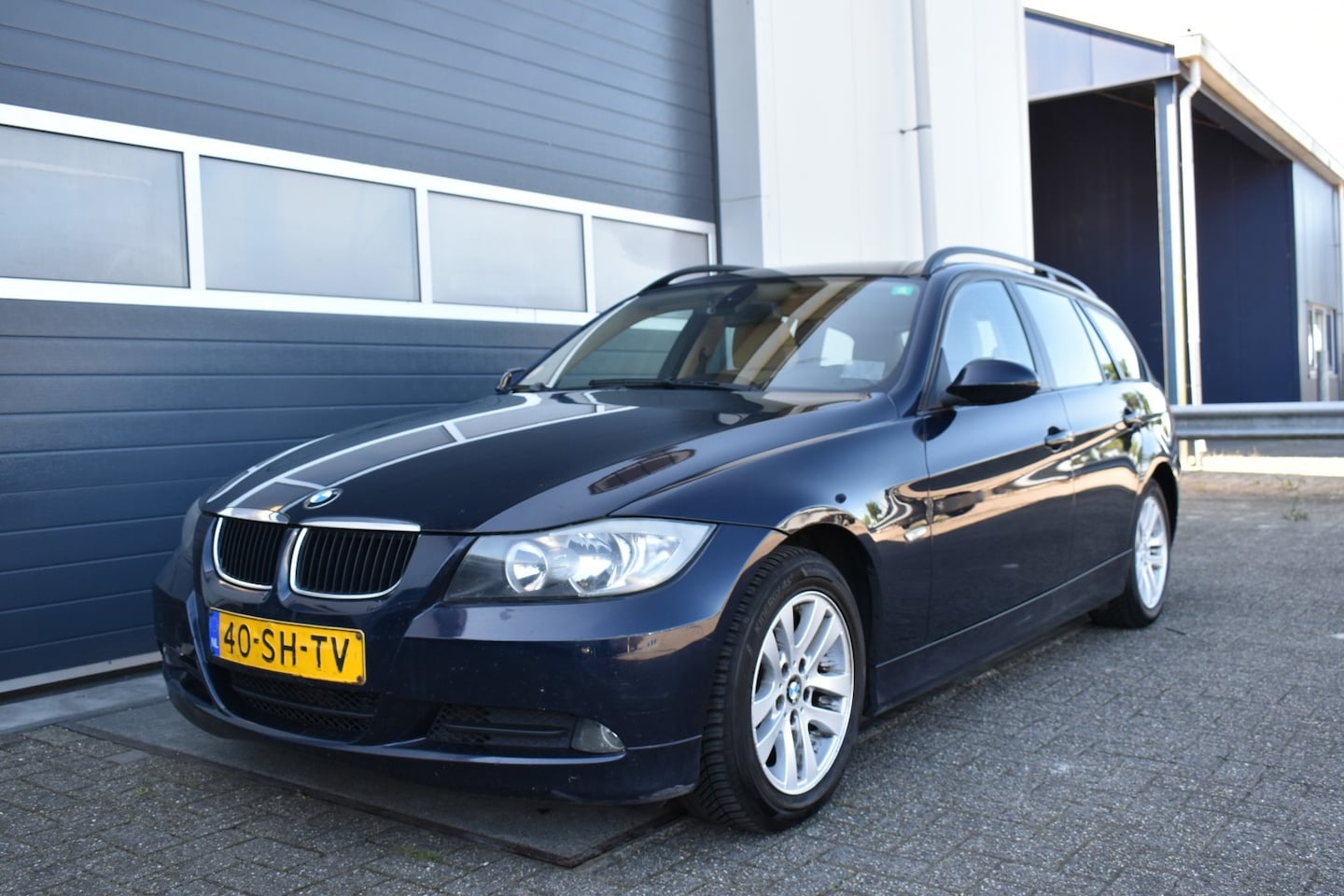 BMW 3-serie Touring - 320d High Executive automaat - AutoWereld.nl