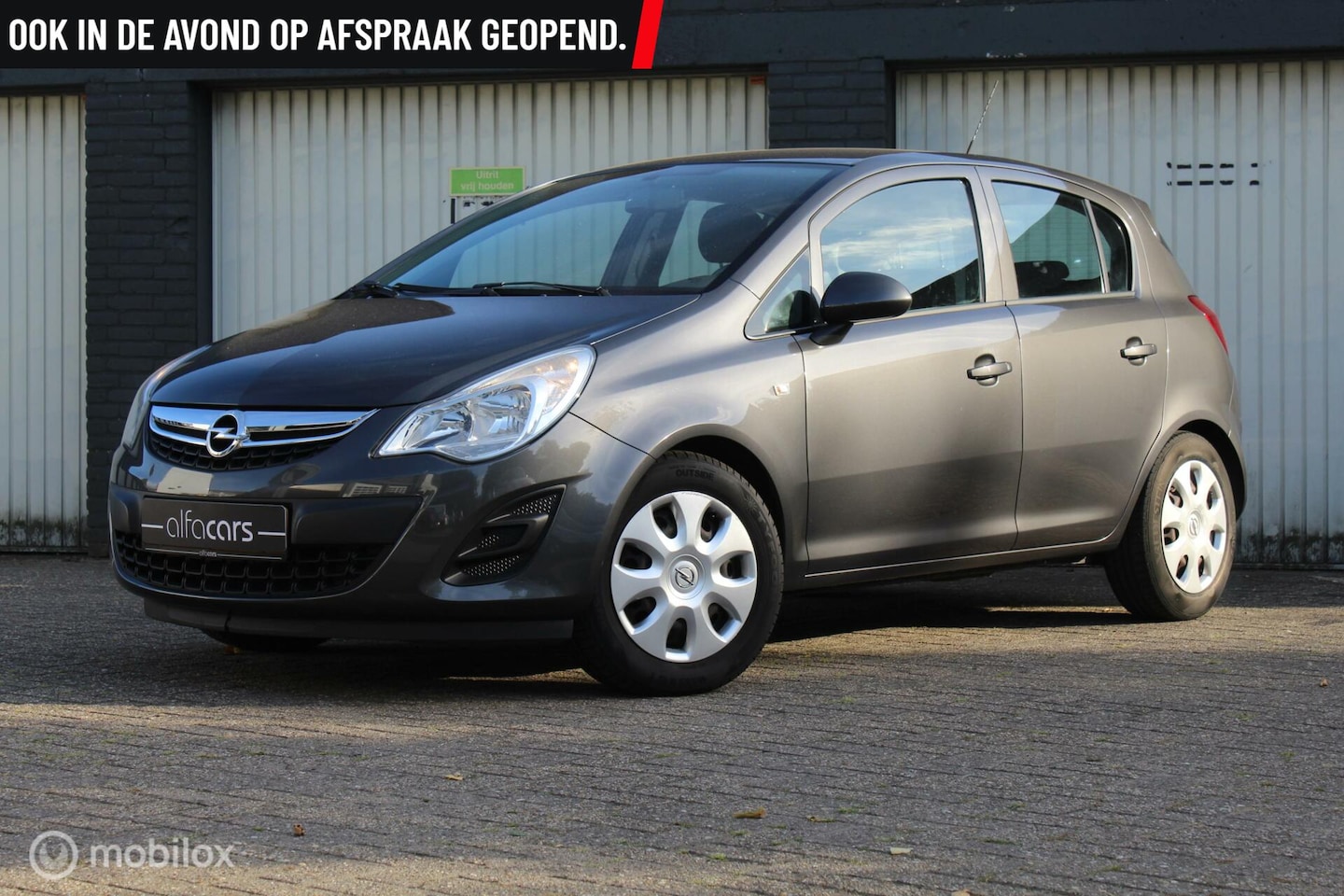 Opel Corsa - 1.2 l 3e eigenaar l 100% onderhouden l airco! l - AutoWereld.nl