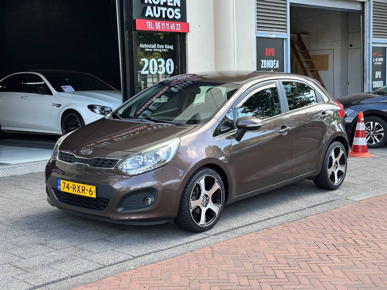 Kia Rio - 1.2 CVVT Super Pack 5 Deurs Clima PDC - AutoWereld.nl