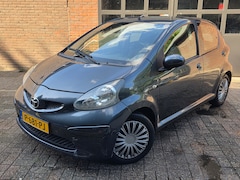 Toyota Aygo - 1.0-12V Access / airco / elekramen