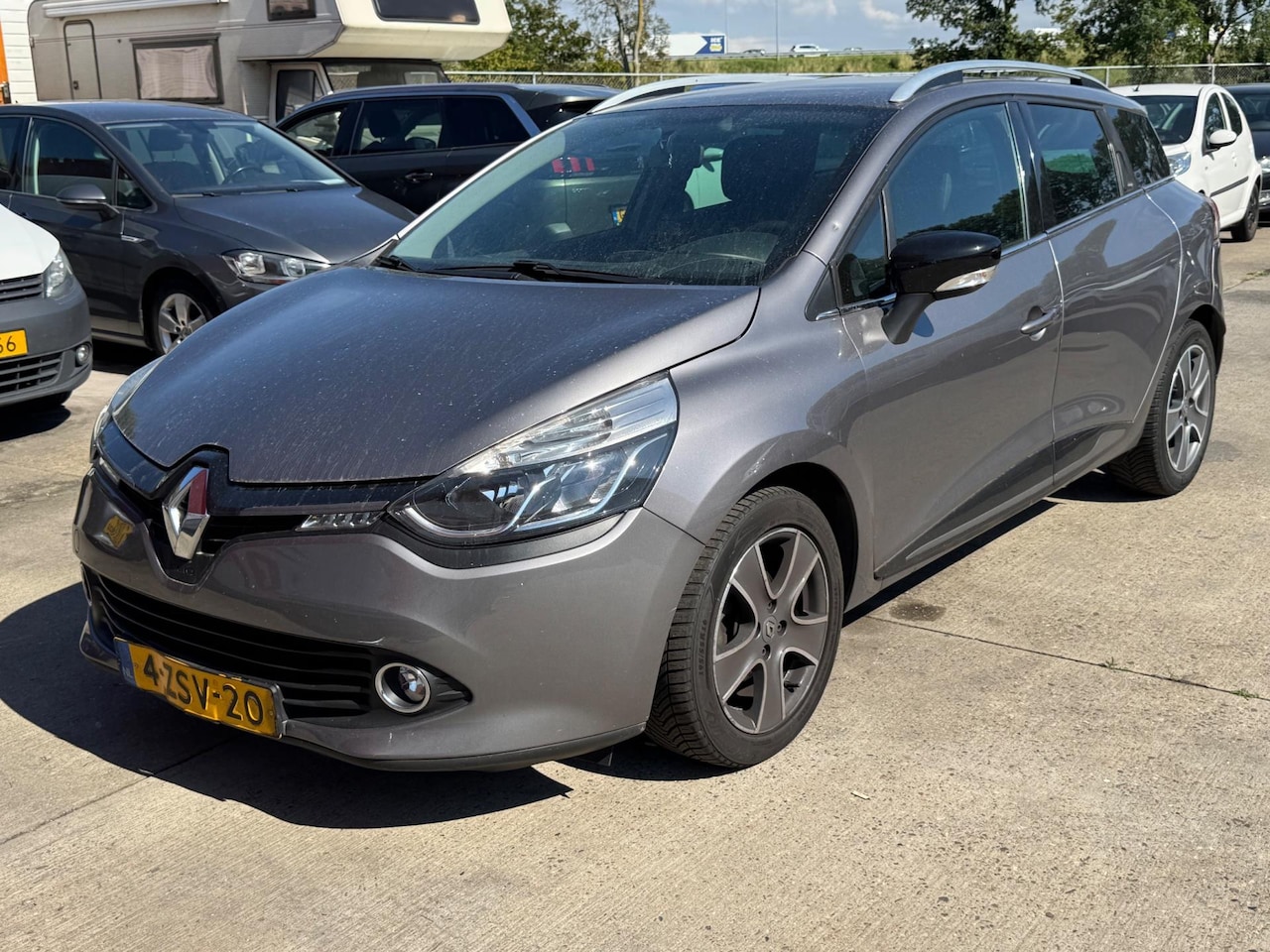 Renault Clio Estate - 0.9 TCe Night&Day / AIRCO / NAP - AutoWereld.nl