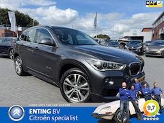 BMW X1 - SDrive20i AUTOMAAT NAVI FULL LED TREKHAAK ORIGINEEL NL AUTO