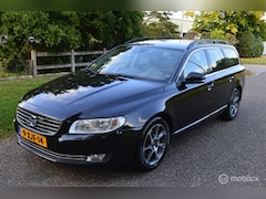 Volvo V70 - 1.6 D2 Automaat Nordic+ Zeer frisse auto