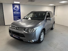 Mitsubishi Outlander - 2.0 Intense