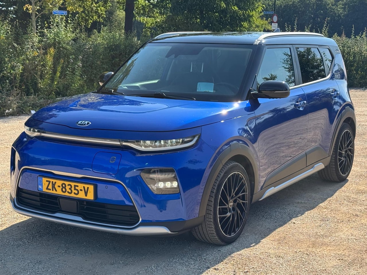 Kia e-Soul - ExecutiveLine 64 kWh SOH 100% *LEDER/NAVI/CAMERA - AutoWereld.nl