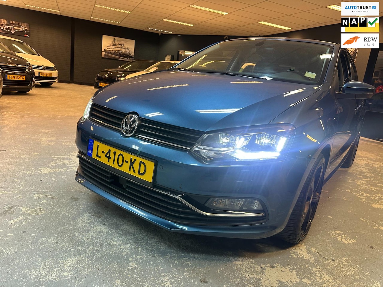 Volkswagen Polo - 1.0 TSI Highline Carplay DSG 2017 Parkeersen- Trekhaak Nette Staat. - AutoWereld.nl