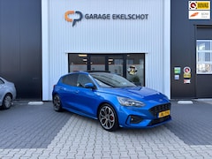 Ford Focus - 1.5 EcoBoost ST Line Business / ACC / Lane Assist / Stoelverw / Stuurverw / Head Up Displa