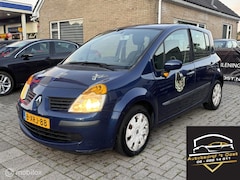 Renault Modus - 1.6-16V Authentique Luxe stuurpomp defect