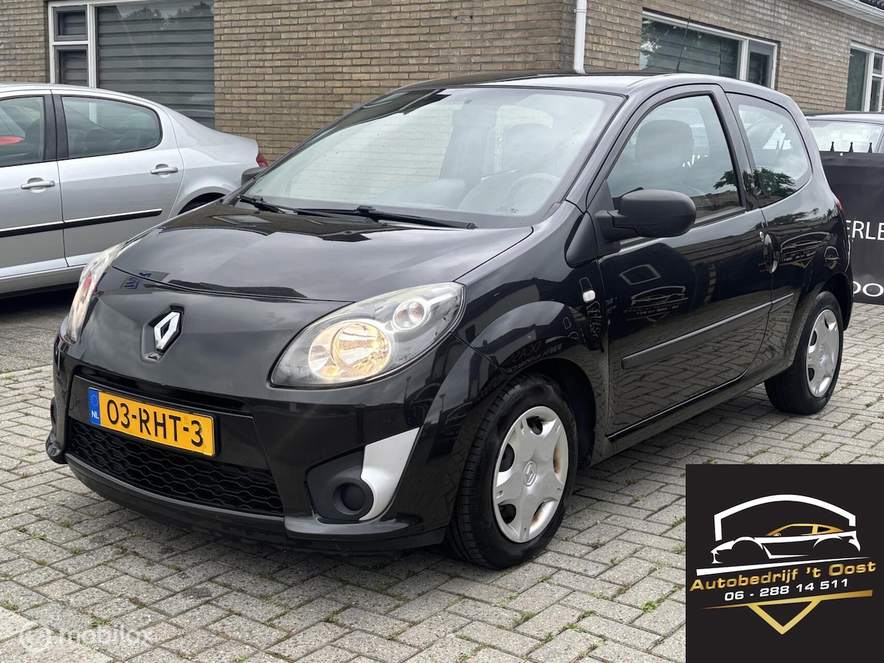 Renault Twingo - 1.5 dCi Authentique vol jaar apk, zuinig auto - AutoWereld.nl