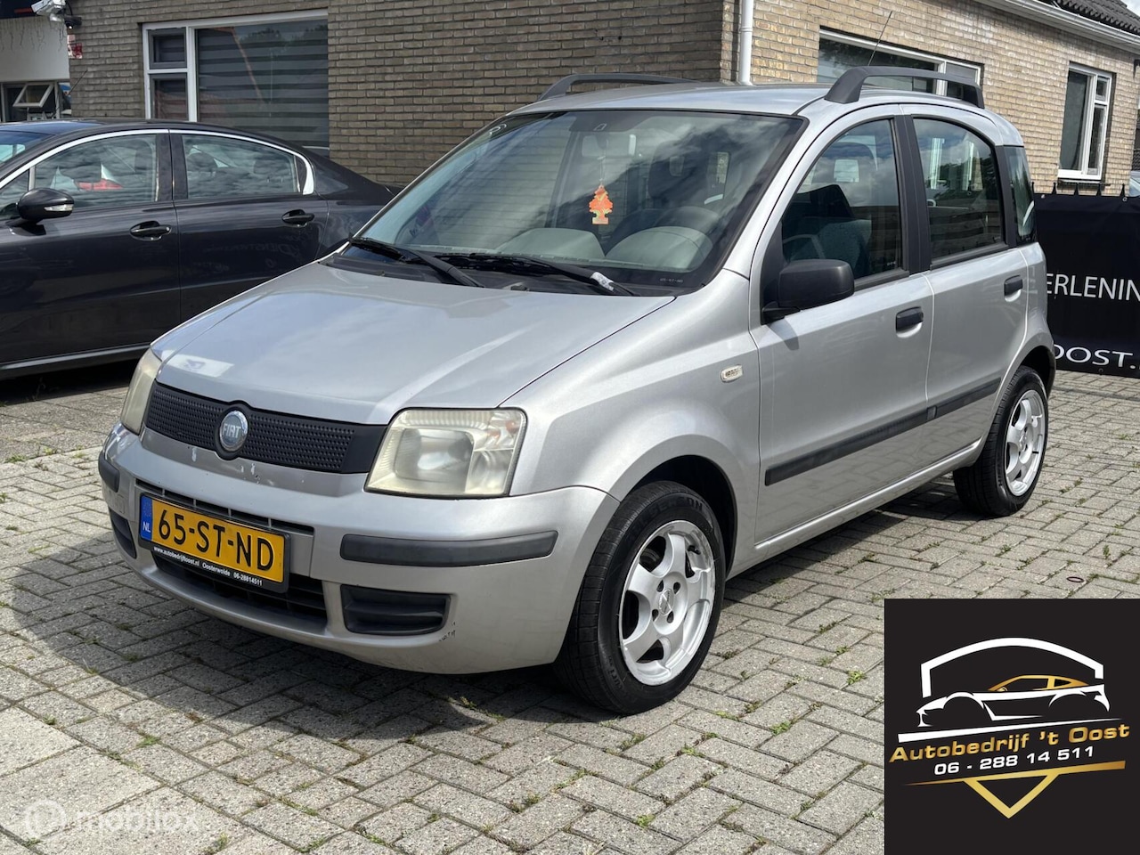 Fiat Panda - 1.1 Young KRIJGT EEN NIEUWE APK KEURING EN ACCU - AutoWereld.nl