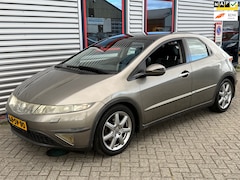 Honda Civic - 1.8 Executive Leder Automaat Panoramadak