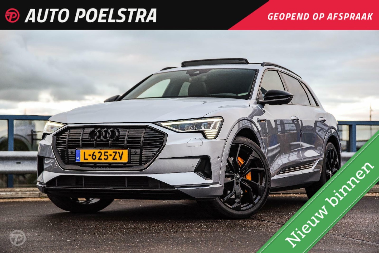 Audi e-tron - 55 quattro S Edition 95 kWh 408 PK Panoramadak HUD Matrix LED Softclose Luchtvering Trekha - AutoWereld.nl