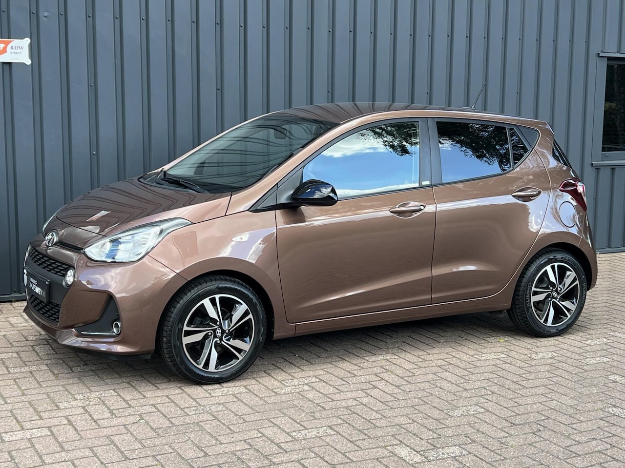 Hyundai i10 - 1.2i i-YES! 1E EIGENAAR!/CRUISE!/AIRCO!/APK!/ - AutoWereld.nl