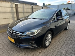 Opel Astra - 1.6 CDTI Innovation AUTOMAAT/ LED/ PDC