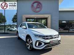 Volkswagen T-Roc - 1.5 TSI 150pk DSG R-Line | Camera | Keyless | Elek. Achterklep | Dode hoek | Rijklaar incl