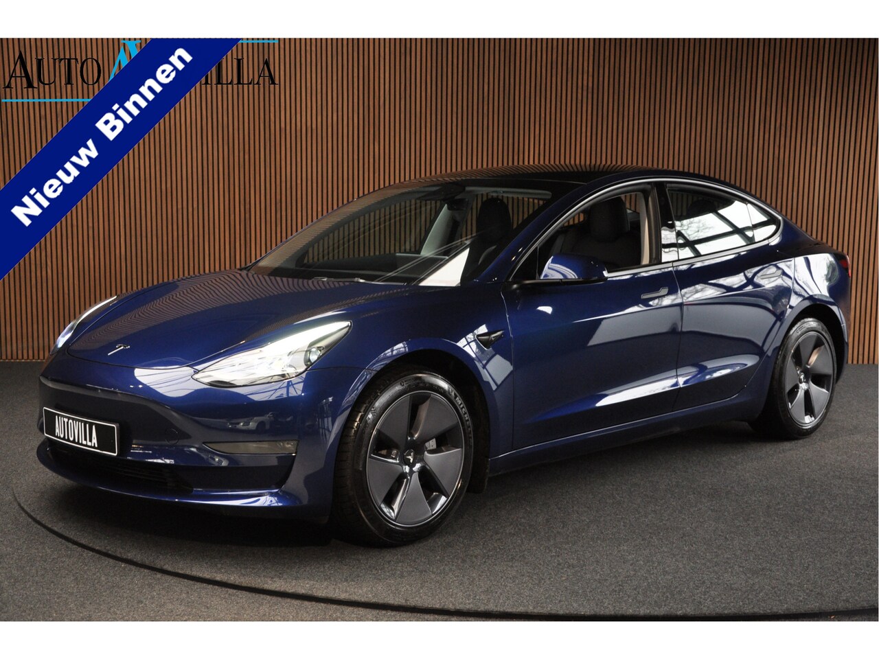 Tesla Model 3 - Long Range RWD Long Range AWD 78 kWh Autopilot ACC Stuurverw. PDC Leer Navi Panoramadak 360° Elektr. acht - AutoWereld.nl