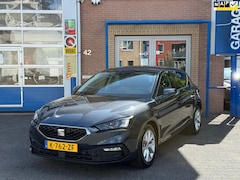 SEAT Leon - 1.0 TSI Style Launch Edition | Keyless | adapt. cruise control | stoel- en stuurverwarming