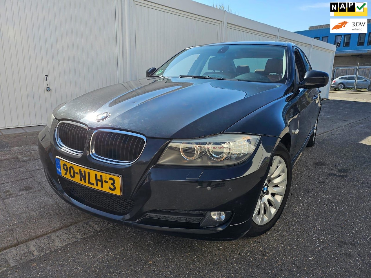 BMW 3-serie - 320i Executive* Aut* Bruin leer* Opendak* Stoel verw* Top conditie - AutoWereld.nl