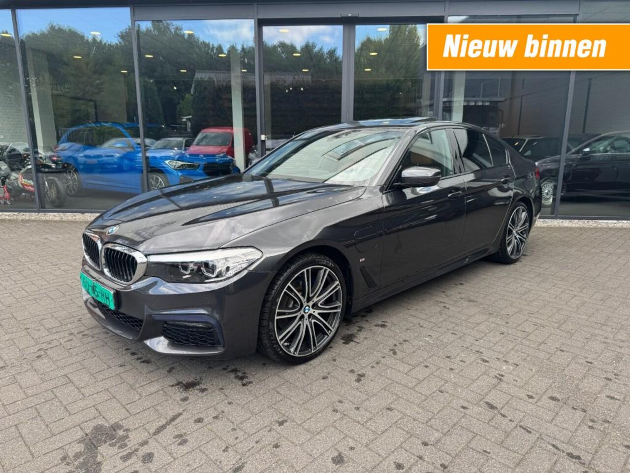 BMW 5-serie - 530e iPerformance M-Sport,Schuifdak,Leer,LED,NaviPro,Cam, - AutoWereld.nl