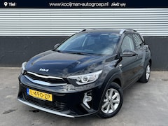 Kia Stonic - 1.0 T-GDi MHEV DynamicLine Navigatie Apple CarPlay/Android auto, parkeersensoren, achterui