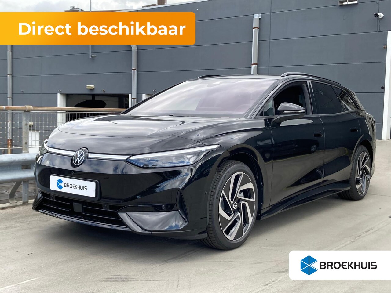 Volkswagen ID.7 Tourer - Pro Business | Achterbank in ongelijke delen neerklapbaar incl. middenarmsteun en doorlaad - AutoWereld.nl