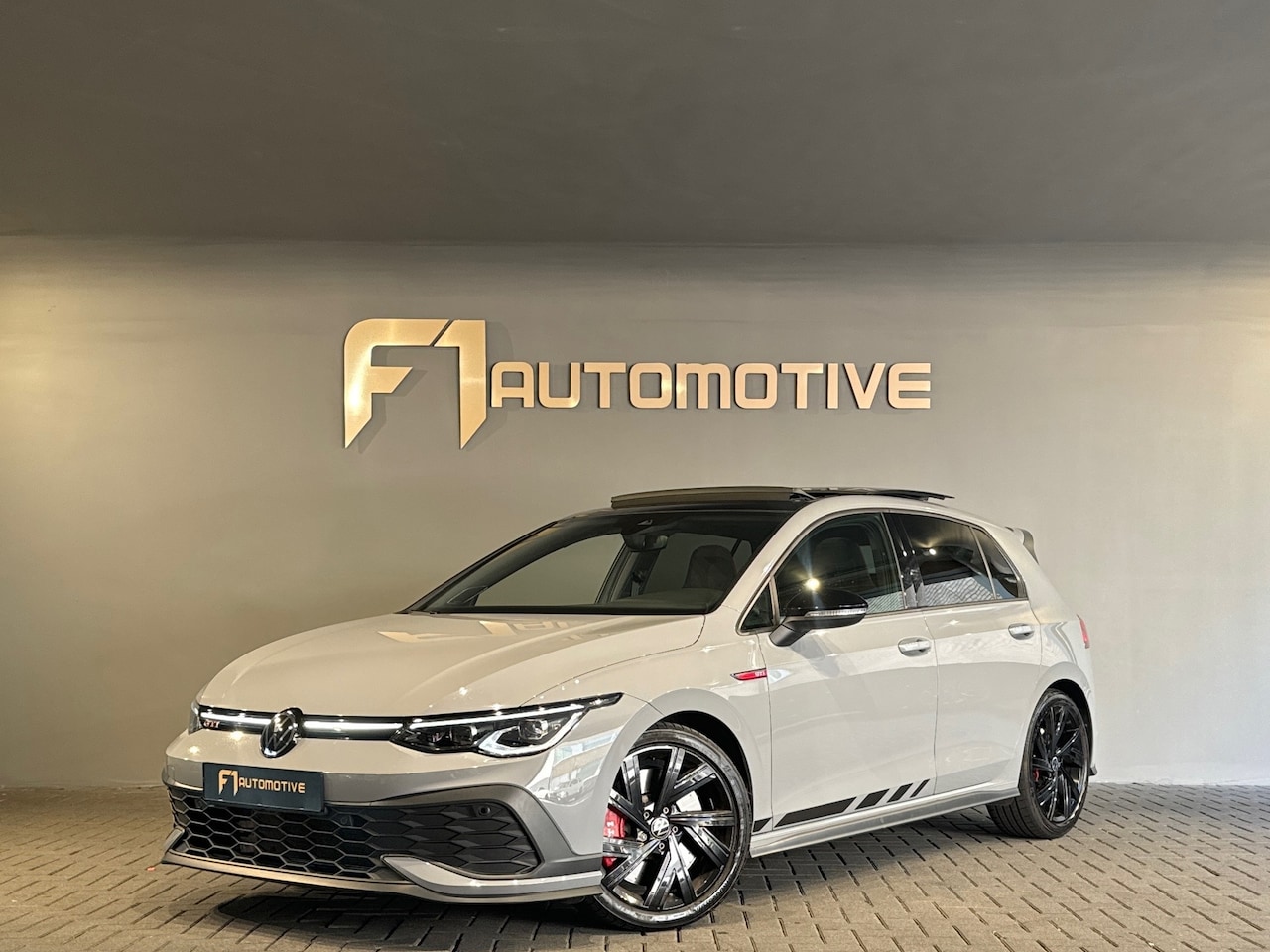 Volkswagen Golf - 2.0 TSI GTI Clubsport Pano|H/K|IQ|Keyless - AutoWereld.nl