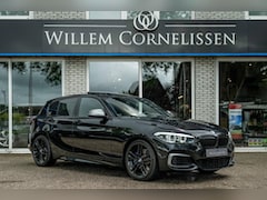 BMW 1-serie - M140i xDrive High Executive Leder Schuif/Kanteldak Harman Kardon Navigatie