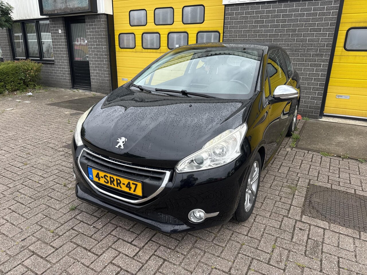 Peugeot 208 - 1.2 VTi Allure |NAP|Boekjes|Clima - AutoWereld.nl