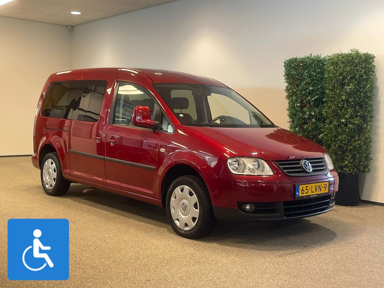 Volkswagen Caddy Maxi - Rolstoelauto 5+1 Rolstoel geschikt - AutoWereld.nl