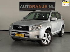 Toyota RAV4 - 2.0 VVTi Linea Terra-4x4-Airco-Cr Control-APK-NAP