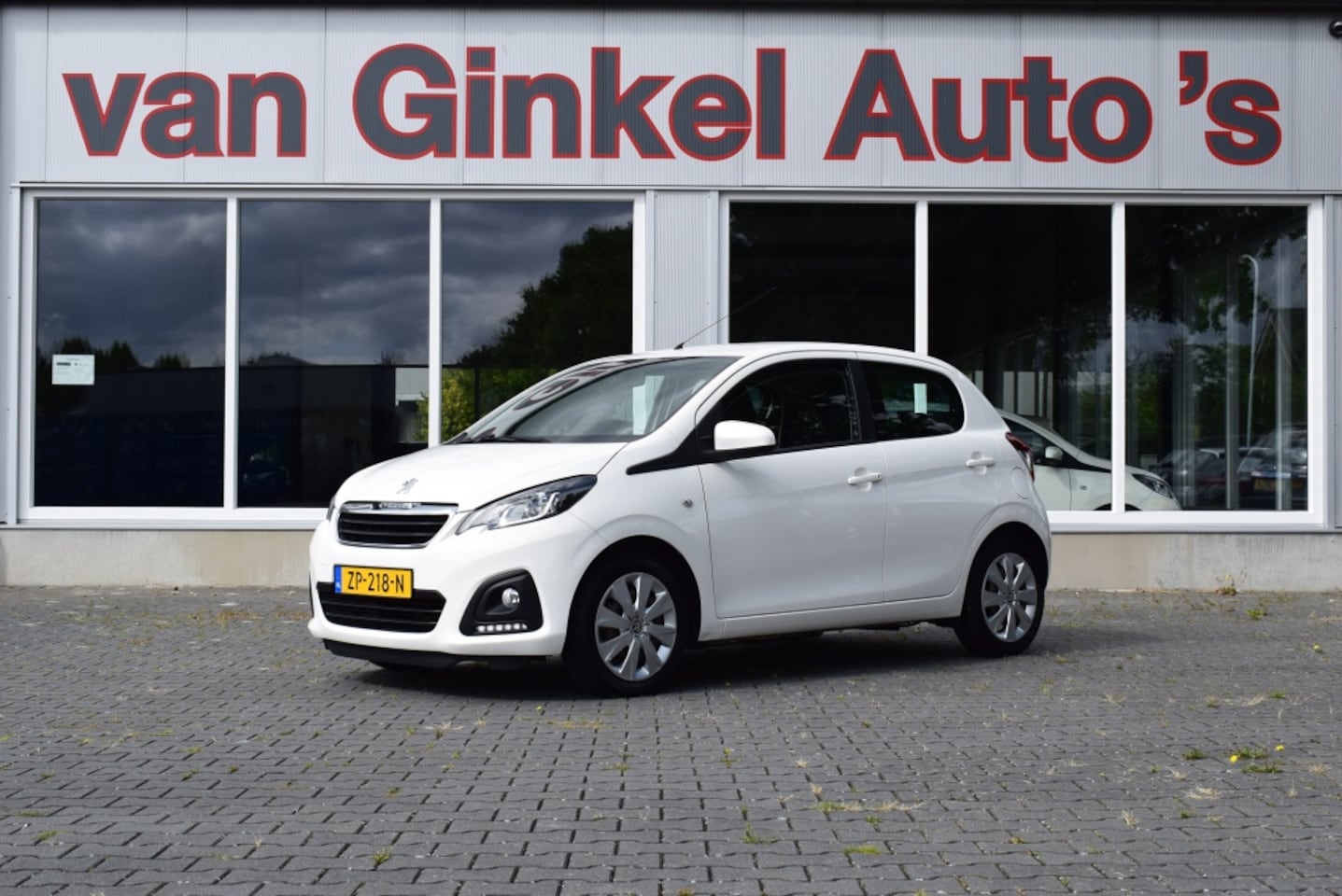 Peugeot 108 - 1.0 e-VTi Active | 5-Deurs | Airco | LED | NAP - AutoWereld.nl