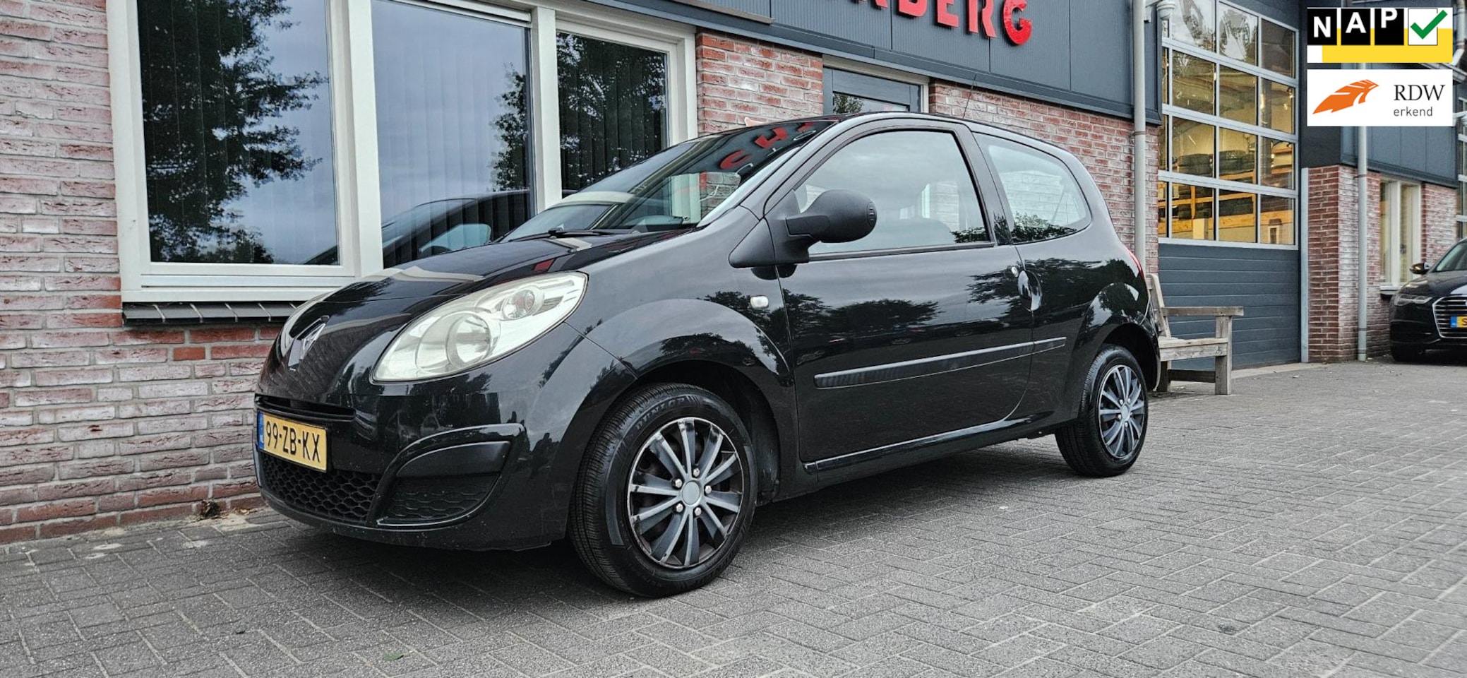 Renault Twingo - 1.2 Authentique NAP! Stuurbekrachtiging! Leuke Auto! Nieuwe Apk! - AutoWereld.nl