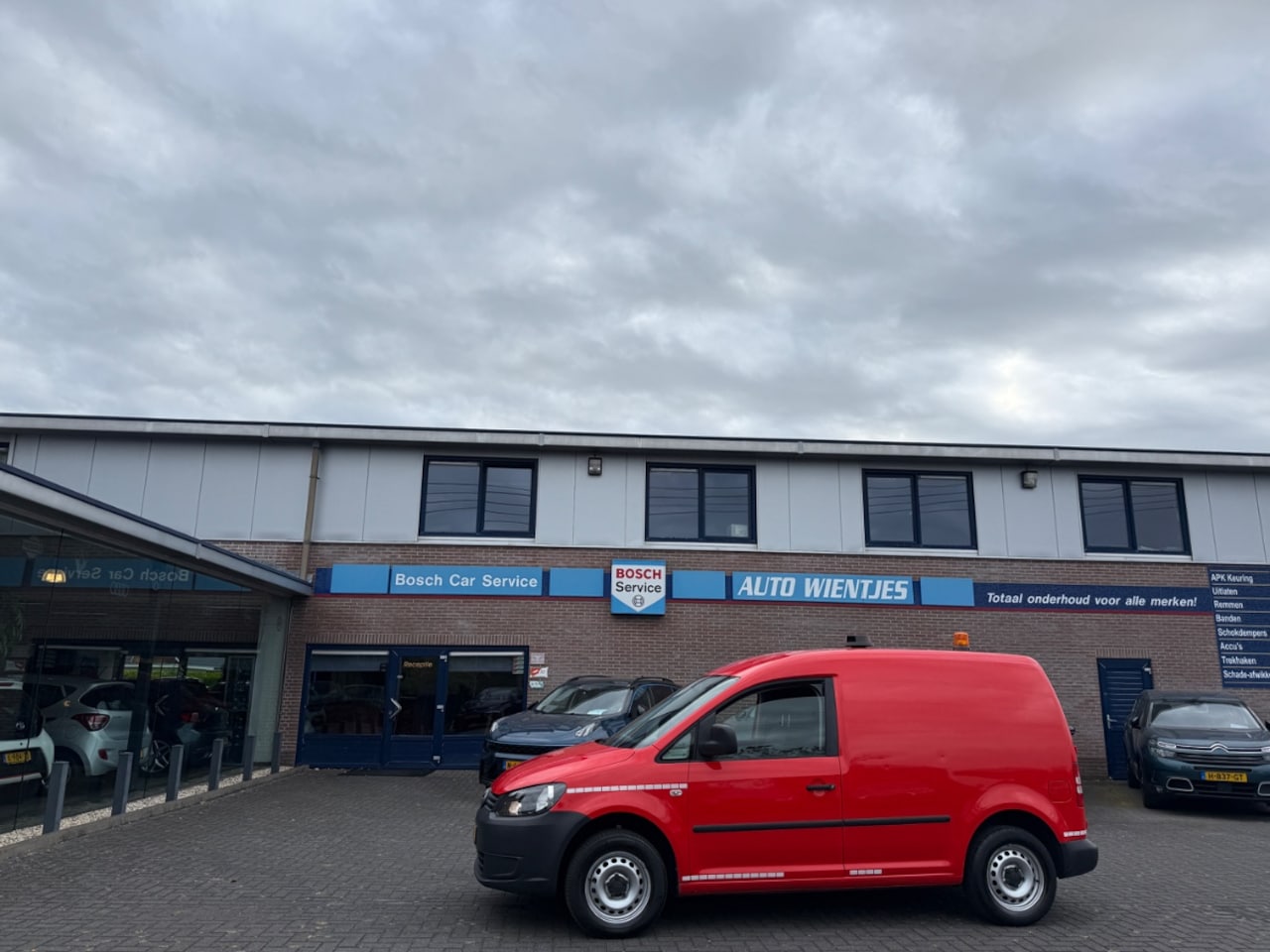 Volkswagen Caddy - 1.6 TDI 55kw | Economy Baseline | Airco - AutoWereld.nl