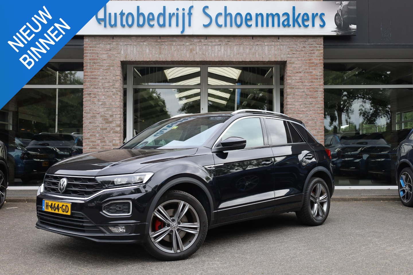 Volkswagen T-Roc - 1.5 TSI Sport Business R CARPLAY HALFLEER DIGITAAL-DASH ELEC.ACHTERKLEP/SPIEGELS ADAPTIVE- - AutoWereld.nl