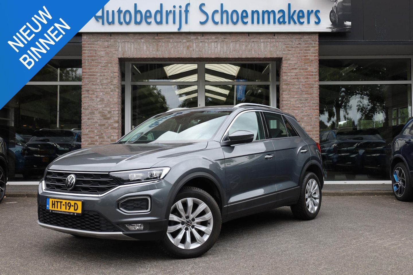 Volkswagen T-Roc - 1.5 TSI CARPLAY ELEC.ACHTERKLEP/SPIEGELS ADAPTIVE-CRUISE AUTO-HOLD DAB NAVI CLIMA 2XPDC 17 - AutoWereld.nl