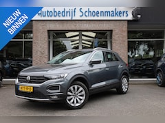 Volkswagen T-Roc - 1.5 TSI CARPLAY ELEC.ACHTERKLEP/SPIEGELS ADAPTIVE-CRUISE AUTO-HOLD DAB NAVI CLIMA 2XPDC 17