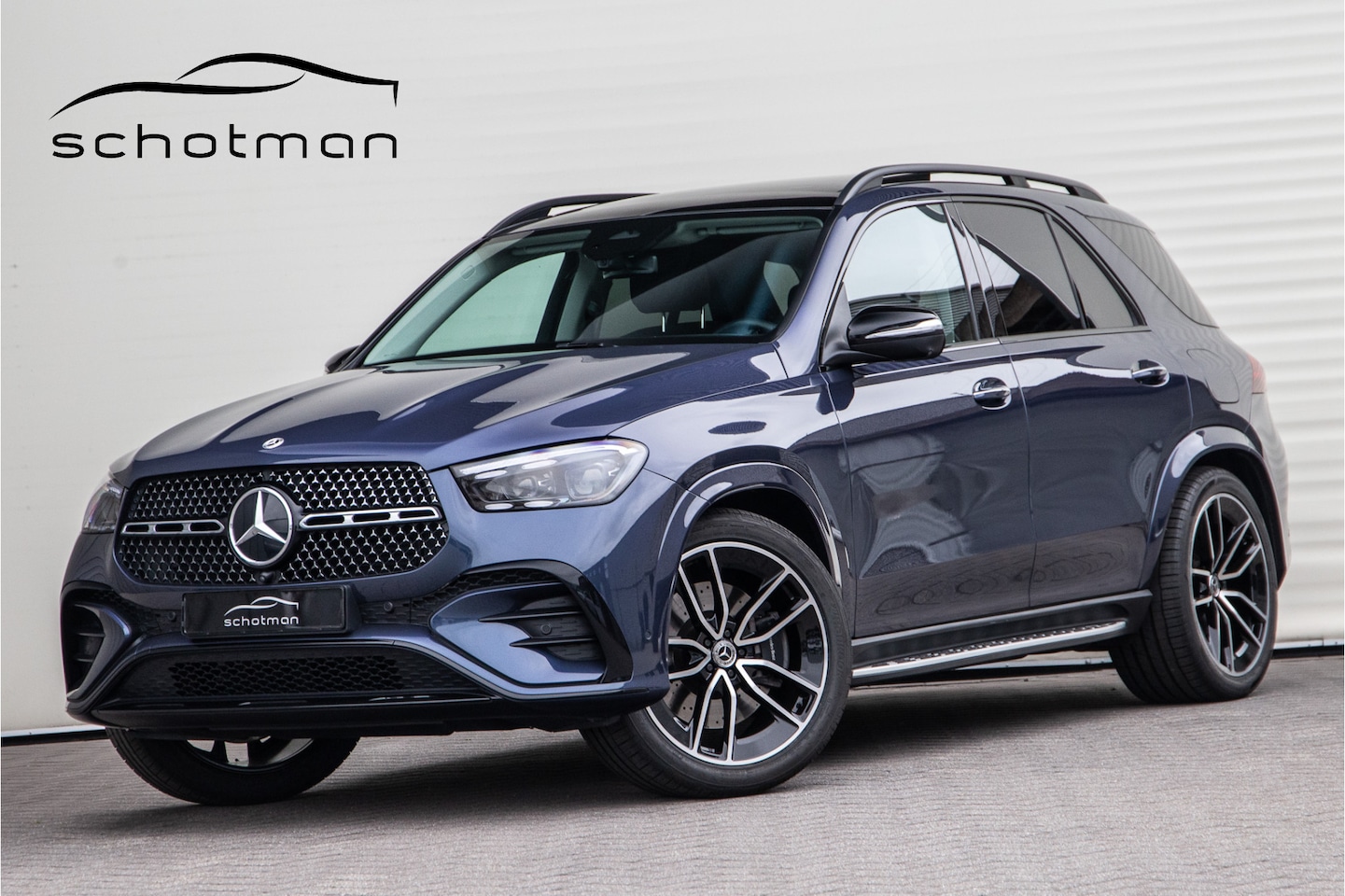 Mercedes-Benz GLE-Klasse - 400 e 4MATIC AMG Premium, Pano, Airmatic, Nightpakket, Burmester 2024 - AutoWereld.nl