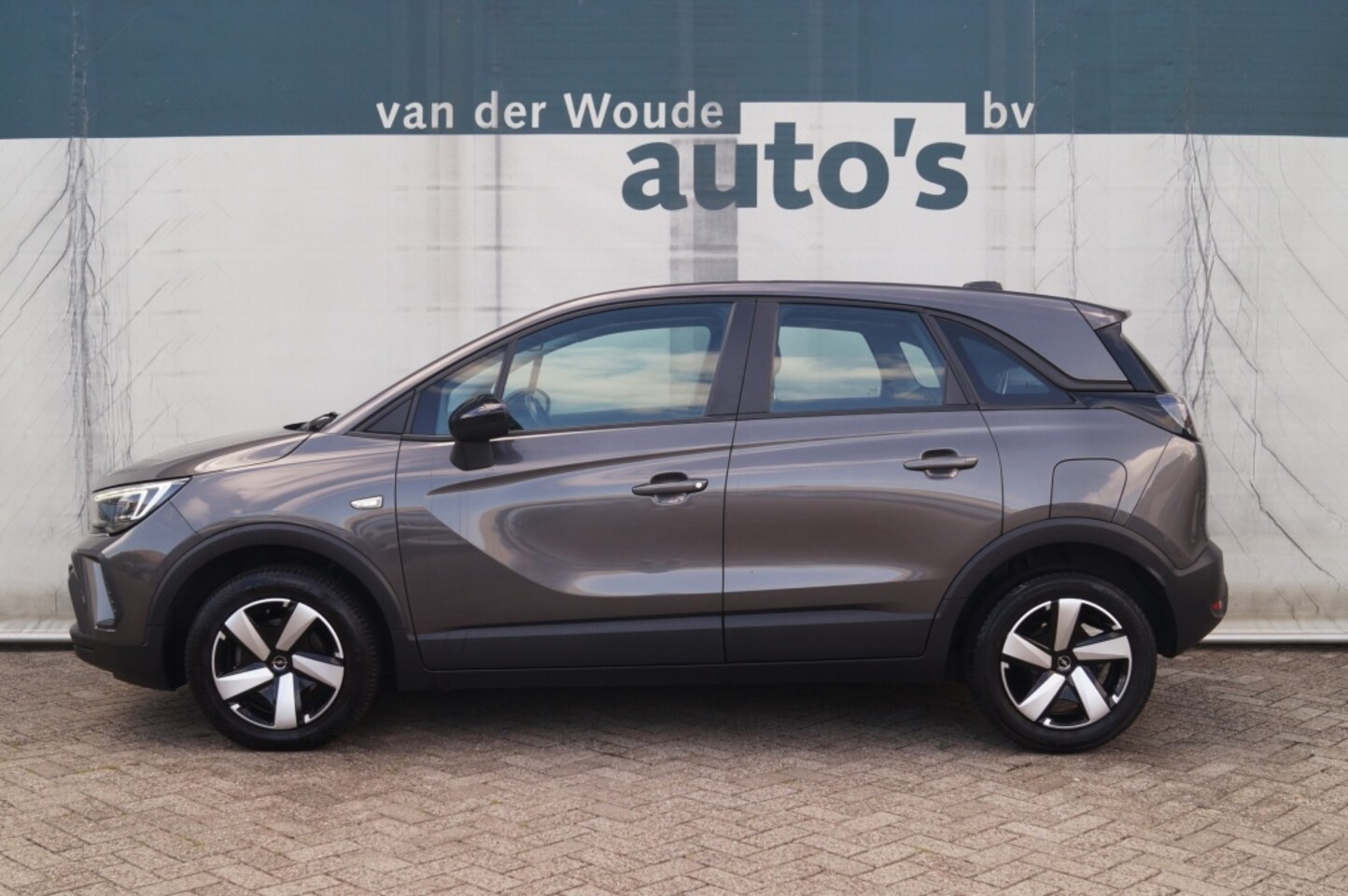Opel Crossland - 1.2 T. Bns Edition - AutoWereld.nl