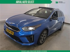 Kia Cee'd Sportswagon - Ceed 1.4 T-GDi 140 pk Automaat GT-Line | Trekhaak | Panoramadak | Navi | CarPlay | Stoel