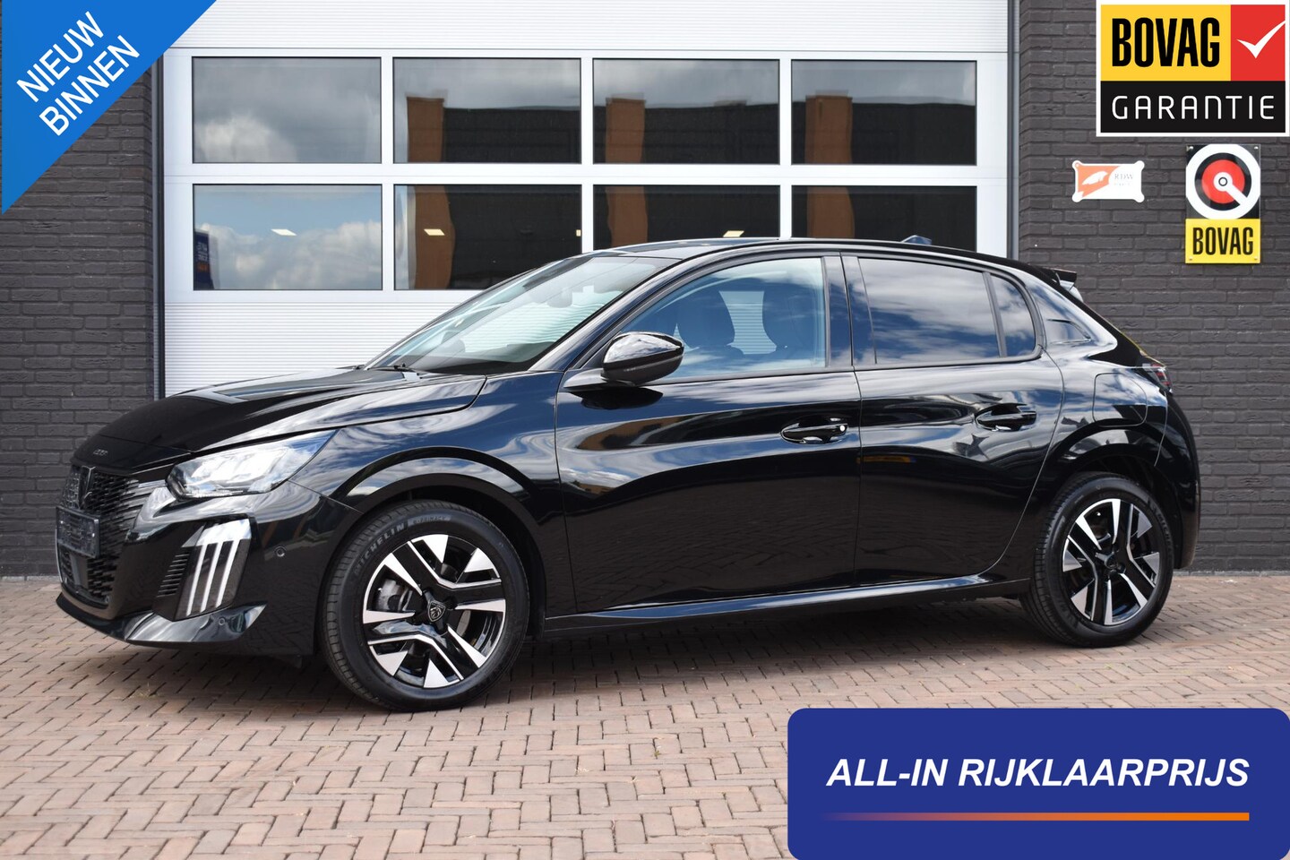 Peugeot 208 - 1.2 PureTech 100PK Allure Pack | Carplay | 360 Camera | PDC | Stoelverw. | Incl. garantie - AutoWereld.nl